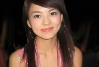 年轻时的李湘上热搜，梨涡浅笑似宋慧乔，被赞初代甜妹天花板