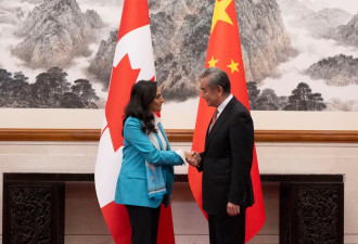 重磅！加中全面重启：外长谈对华新战略，卡尼最快本月会见习近平