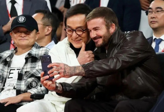 成龙马云贝克汉姆同框，章子怡刘嘉玲亲密合拍，NBA中国赛星味太浓了
