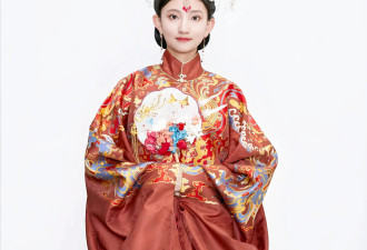 海哈金喜：不后悔嫁给李亚鹏,离婚是为了更好地爱