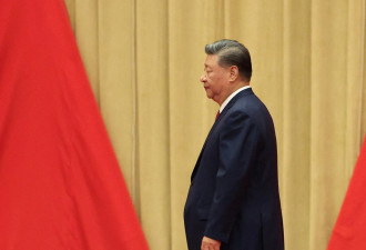 经济低迷下，中共召开会议审议经济发展五年规划