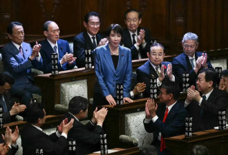 三度叩门,终掌相印,64岁高市早苗成日首位女首相