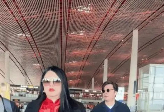李湘到底经历了什么，一年时间胖了两个自己？去年还是美美瘦瘦的啊！