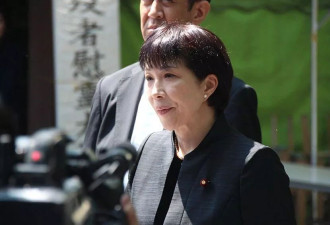 高市早苗“女性胜利”叙事，恰恰掩盖了日本最大困境