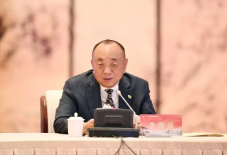 身家904亿安徽农家子弟，重夺新加坡首富