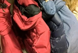 羽绒服里穿薄点才暖和！一个超简单的穿搭技巧，快收藏