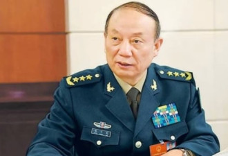 四中全会闭幕 张升民晋升中央军委副主席
