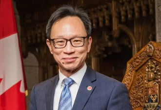 悲剧！加拿大华裔参议员之子离奇身亡，母亲怒告医院疏忽