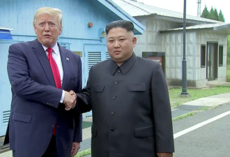 川普登机前表明“想见金正恩” 朝鲜诡异动向曝光