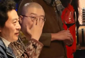黄磊带家属参加明星聚会，被孙莉真实长相吓到