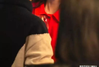 黄磊带家属参加明星聚会，被孙莉真实长相吓到