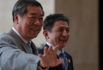 美中吉隆坡经贸谈判李成钢在场，什么信号？