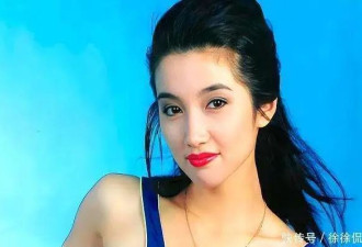 52岁影后颜丙燕正式官宣恋情，自曝情迷小20岁男友，两人曾被误认为母子