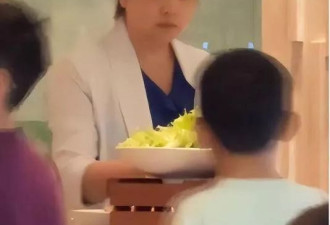 53岁前央视主持人文清现状：身材发福不敢认
