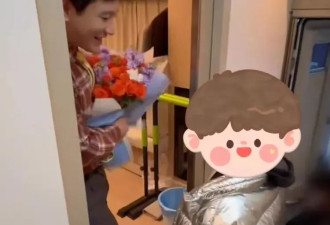 黄晓明晒儿子探班视频,8岁小海绵长高了,父子俩相处温馨又愉快