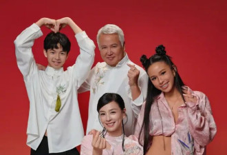 张庭晒一家四口，儿女颜值身高出众，15岁林希曈长成国际范小辣妹