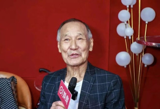 79岁陈惠敏跌倒后现身：走不了路，讲话也讲不太好