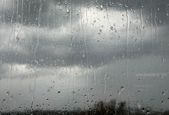 "史诗级"飓风逼近安省: 60mm暴雨+狂风来袭! 多伦多万圣节恐泡汤