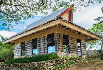 “大自然赋予的韧性”：地震中屹立不倒的竹建筑
