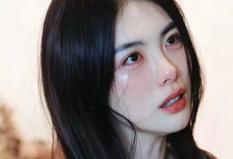 2025深秋，没人再讨论“配角上桌”了