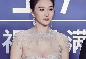 50岁李小冉，这身材简直绝了！