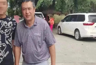 54岁张嘉译被偶遇！白发苍苍腰越来越严重，完全没办法站直