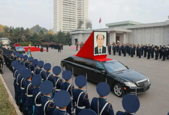 朝鲜举行国葬，金正恩参加告别仪式......