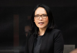 关慧贞批评自由党削减移民与留学生配额 损害家庭团聚与经济发展
