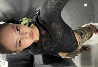 Jennie这次美我“一大跳”！黑色蕾丝连体服搭低腰裤，露腰穿搭时髦高级