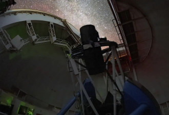 宇宙膨胀论错了？他揭示宇宙最终命运....