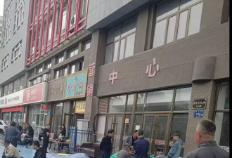 “宁夏最大古玩字画市场”烂尾：法院查封商铺竟公然出售