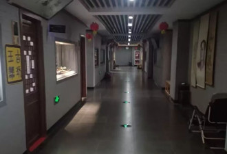 “宁夏最大古玩字画市场”烂尾：法院查封商铺竟公然出售