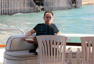 中国大佬竟持有侏罗纪恐龙化石？逃亡英国被查抄