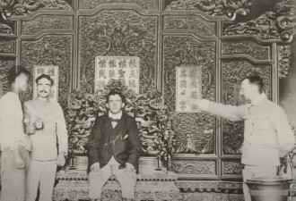 1900年慈禧和光绪出逃，一日本人拍下罕见照片...