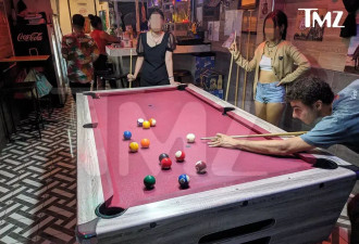 杀CEO枪手曾被7个泰国人妖暴揍？狱中联络粉丝收4万