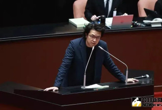 中国发视频扬言全球通缉沈伯洋 本人愤怒回应