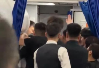 网友称“超龄孕妇拒下飞机致延误”，航空公司回应