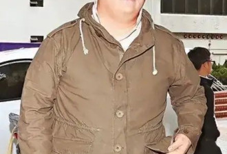 向太小儿子向佑没救了！带胖妞夜店嗨玩抽烟喝酒，彻底放飞自我