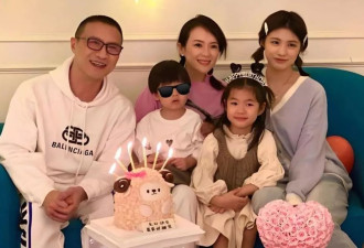 54岁汪峰离婚2年后有新情况，新恋情曝光