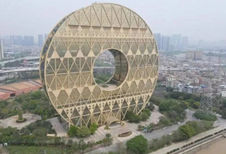 曾列“最丑建筑” 广州铜钱大厦8折拍卖 半月没人理