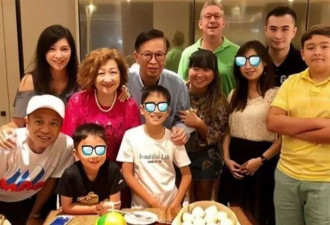 突发！香港知名女星父亲宣布和儿子断绝关系，欠债千万拖垮家人