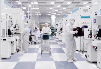实用量子电脑越来越近！IBM实现关键里程碑