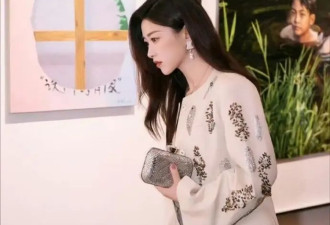 朱珠的美貌还是太突出了！新中式外套搭花卉刺绣长裙，仪态万方！