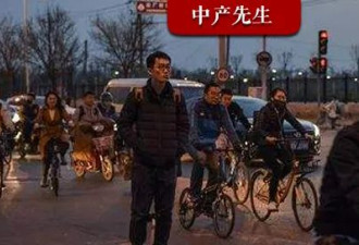 医生也去开滴滴、送外卖了