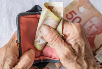 加拿大1%人群年入超$60万！全国均薪却不到$6万！