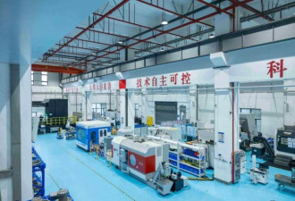 中国顶尖教授，涌向一个“非主流”城市