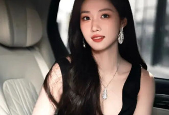 卢昱晓穿深V短裙开到腰！露出事业线大美腿性感撩人