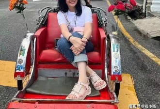 58岁英拉真胖不少！和哥哥吃路边摊没架子