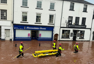 风暴吹袭欧洲：英国多地水浸 葡萄牙3死数十伤