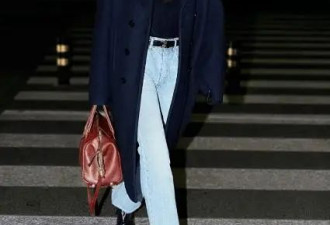 松弛感穿搭正当时，看“熟龄姐姐”如何演绎自信之美